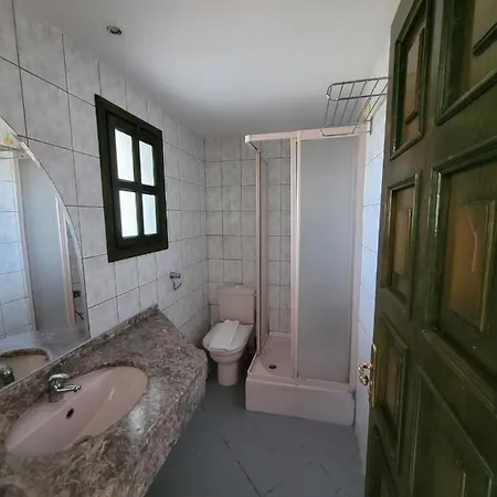 Club Mel Aparthotel